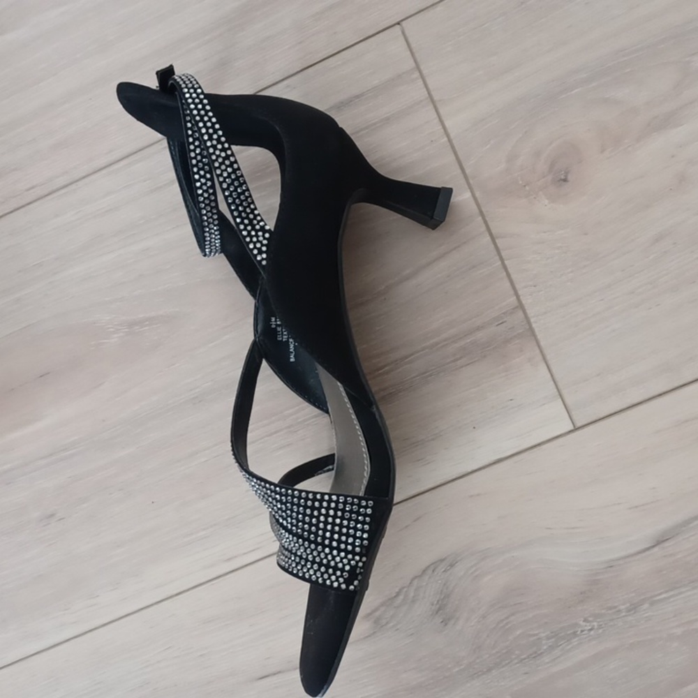 Sandal - Picture 5 of 6